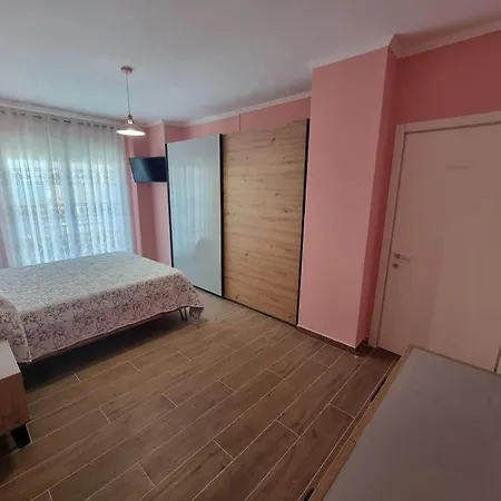 H&e Sea View 2-bedroom Qerret * Golem (Tirana)