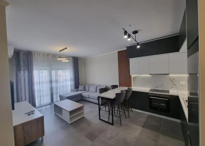H&e Sea View 2-bedroom Qerret גולם