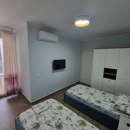 Apartament H&e Sea View 2-bedroom Qerret