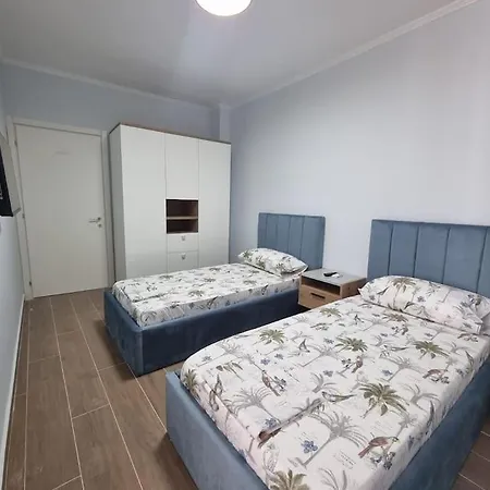 H&e Sea View 2-bedroom Qerret アパート *