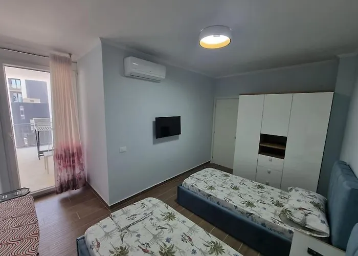 Appartement H&e Sea View 2-bedroom Qerret